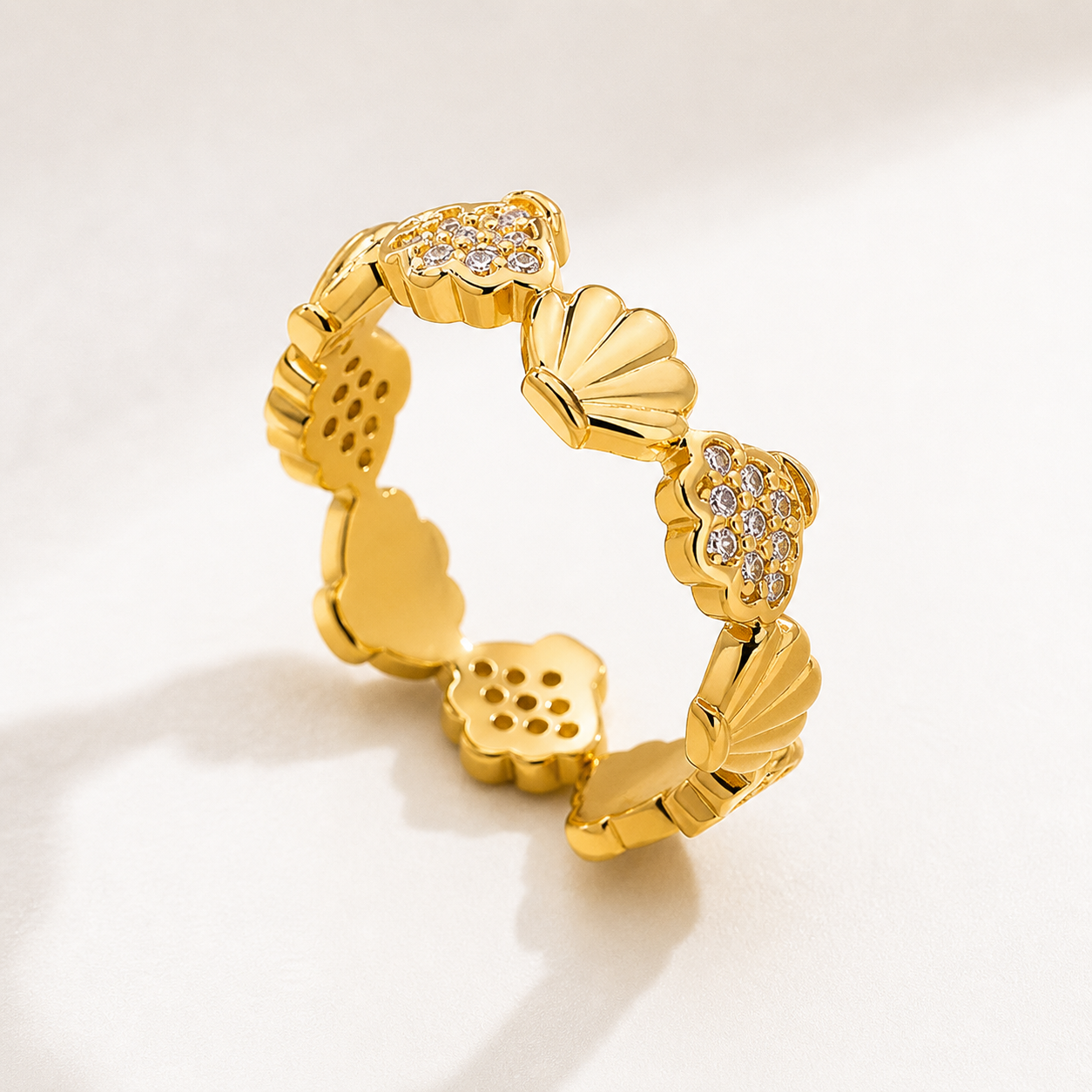 Luciana Shell CZ Ring